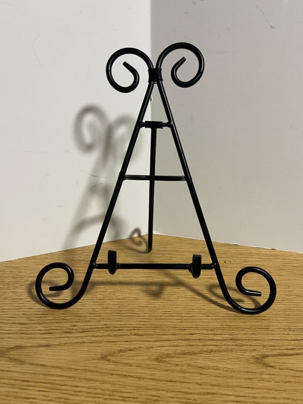 Black Iron Display Stand Foldable Suitable For Plates or Photos